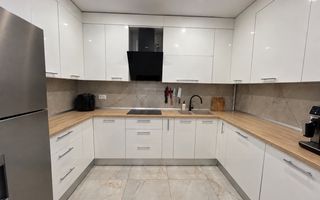 Apartament 3 camere, 70 mp, 2 bai, zona Rivus, Iris - Poză 1