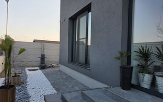 Casa- zona Metro - Poză 2