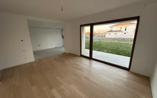 Casa cu 4 camere - Dumbravita - Poză 16