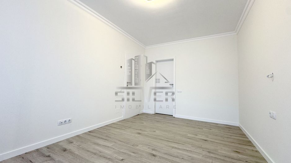 Apartament cu 4 camere /85.5mp/zona Sub Cetate. - Poză 6