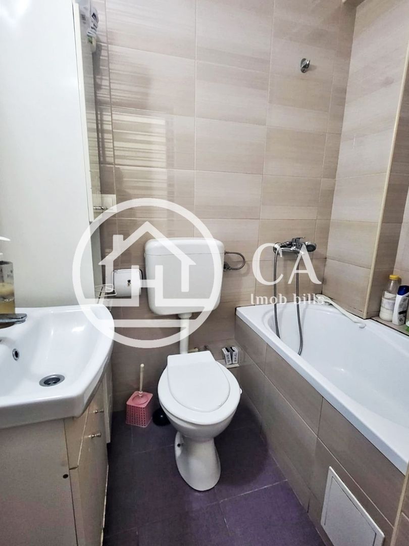 Apartament 2 camere de vanzare in Zona Rogerius, Oradea - Poză 6