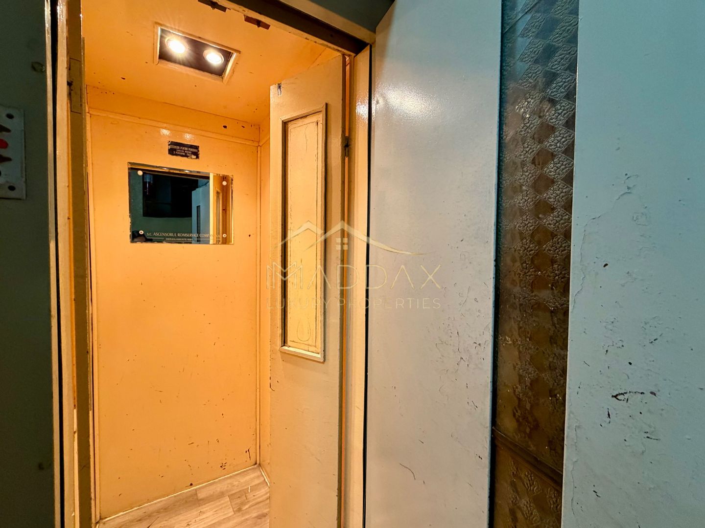 Studio *mobilat complet* // Piata Amzei - Poză 20