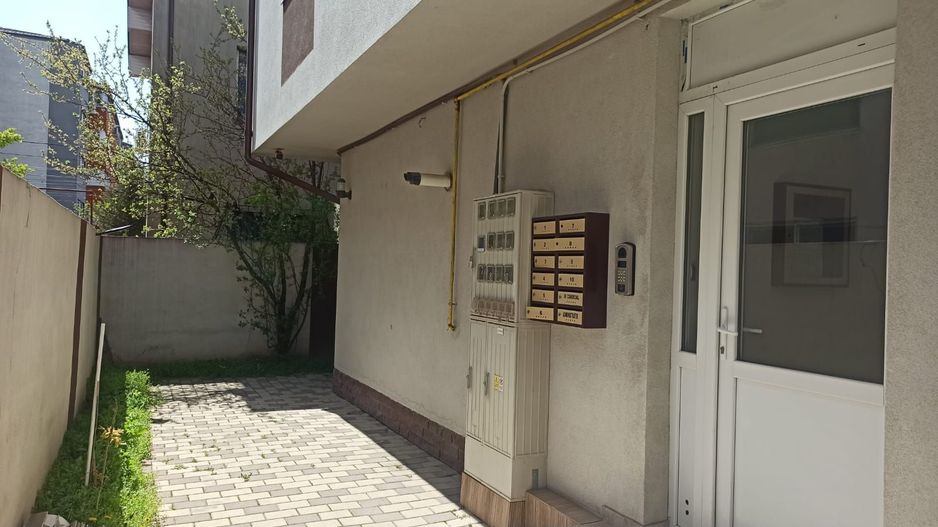 2cam.studio-mansarda-87mp/15min metrou D.Leonida - Poză 9