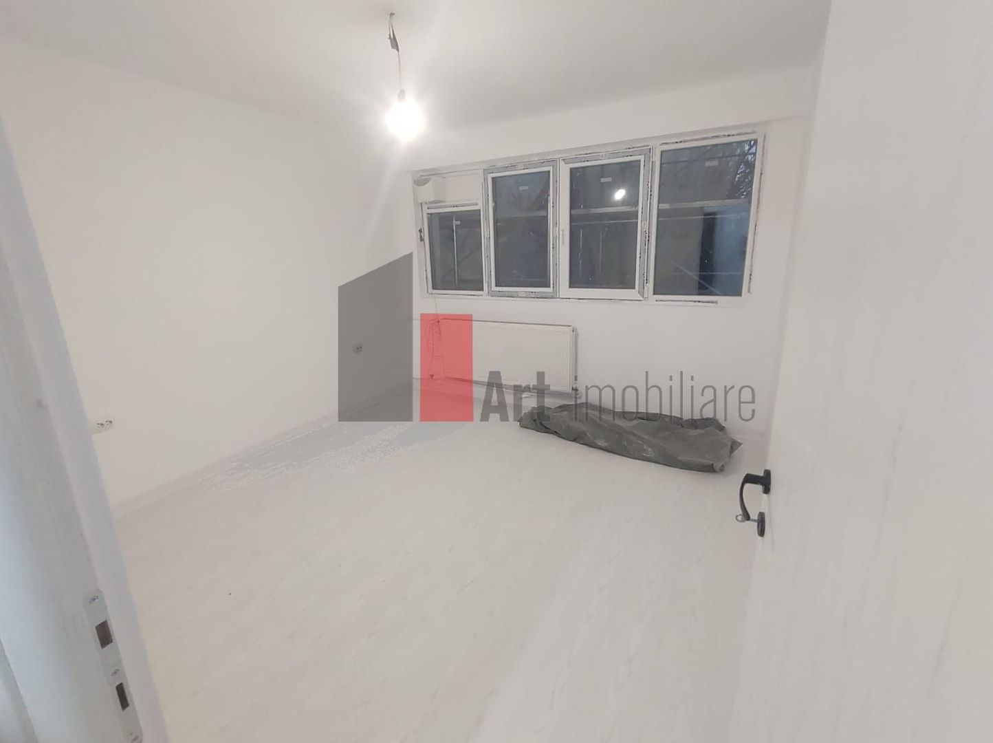 Vânzare apartament 2 camere decomandat Șos. Giurgiului - Pța Progresu - Poză 1