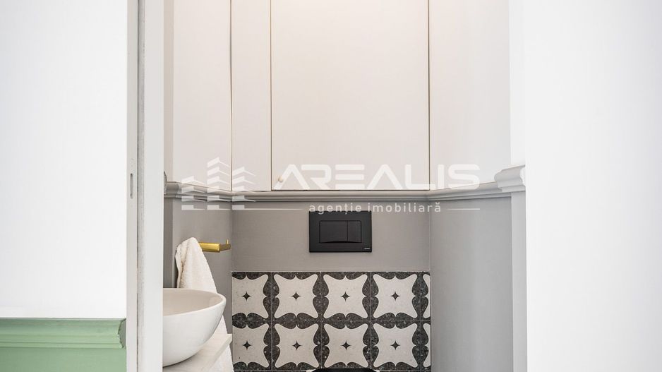 VÂNDUT!!! Apartament splendid in centrul Aradului - Poză 15