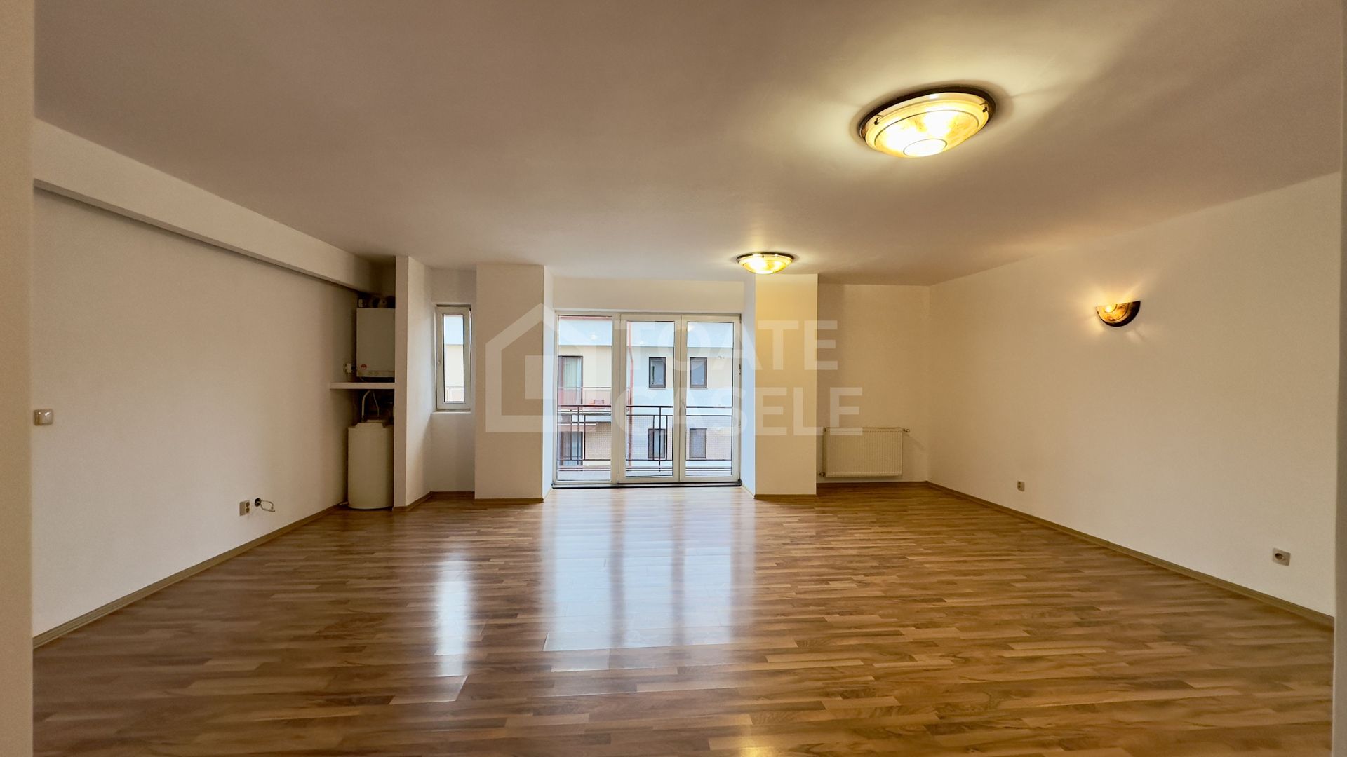 Apartament 3 camere la începutul Romul Ladea - Poză 2