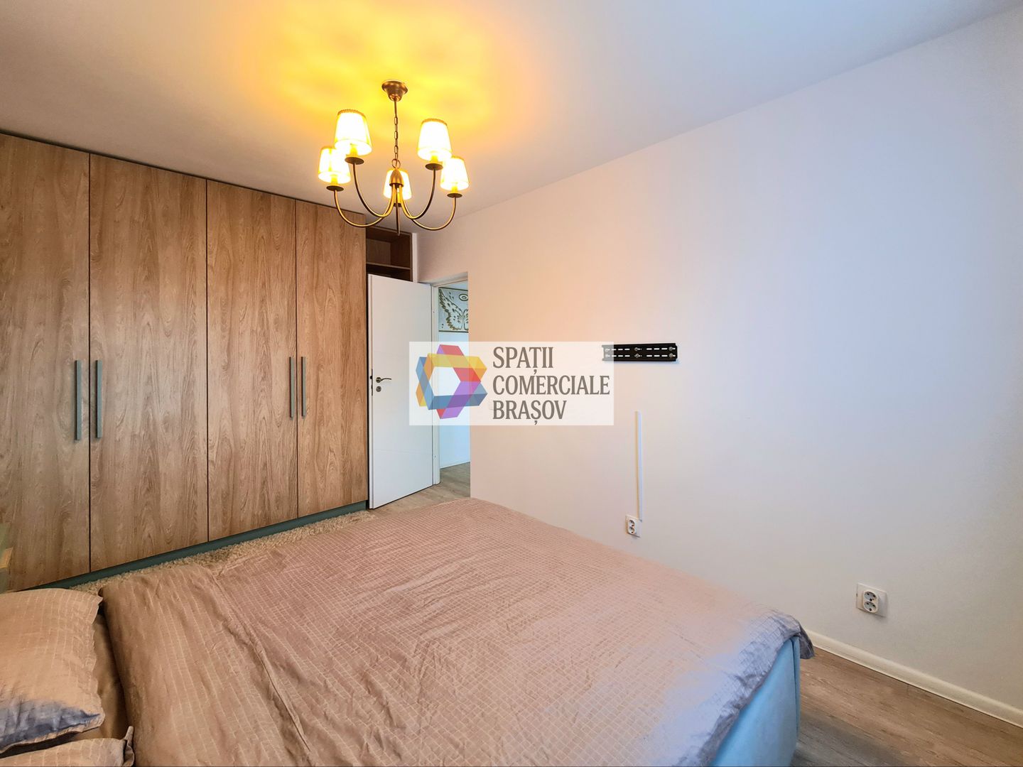 Apartament 3 camere de închiriat Brasov - Poză 6