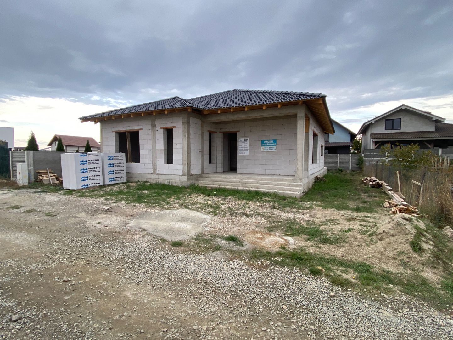 Casa de vanzare - Poză 1