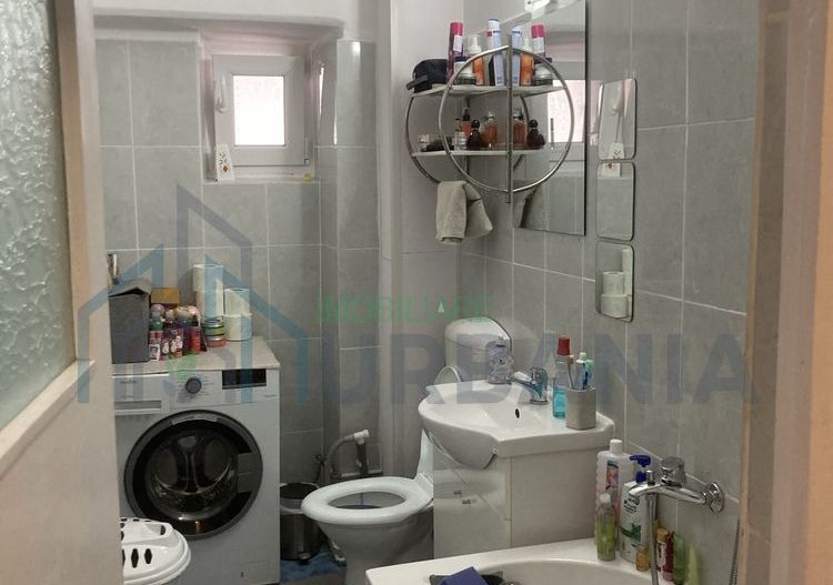 Inchiriez Apartament 1 camera Nicolina termen lung - Poză 2