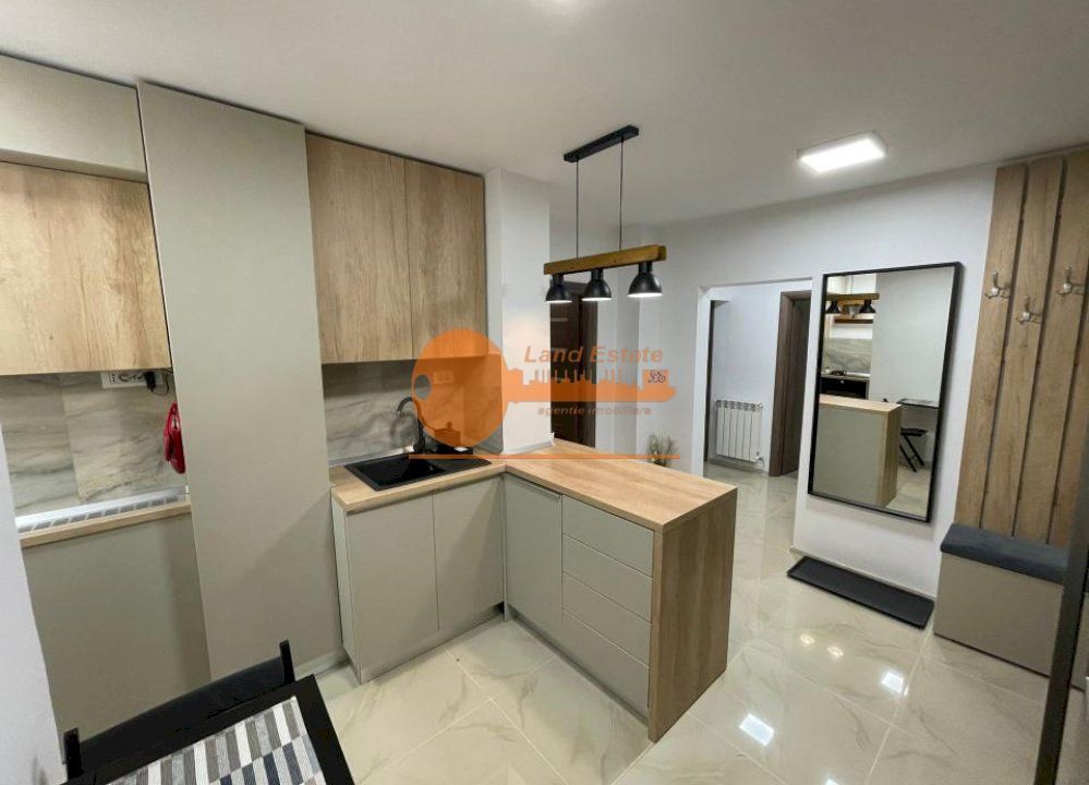 3 camere Sebastian - Poză 1