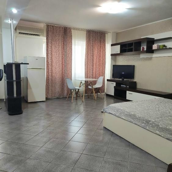 Vanzare Garsoniera Intre Mall Vitan si Nerva Traian Ideal Inchiriere - Poză 1