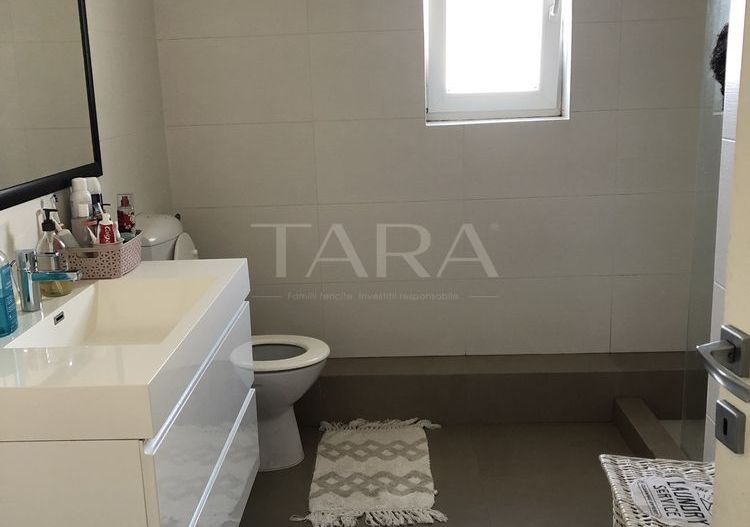 Apartament 2 camere, balcon generos, Florești, acces rapid spre Cluj. - Poză 5