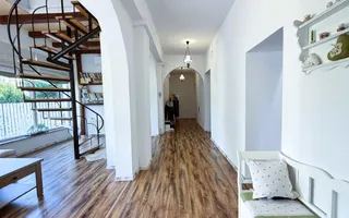 Casă Centrală 5 camere, Str. Andrei Mureșanu - Carei - Poză 11