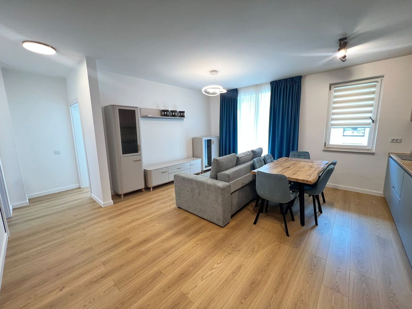 Apartament cu 2 camere | 60 mp + 10 mp terasa | Garaj Subteran | Zona Vivo - Poză 2