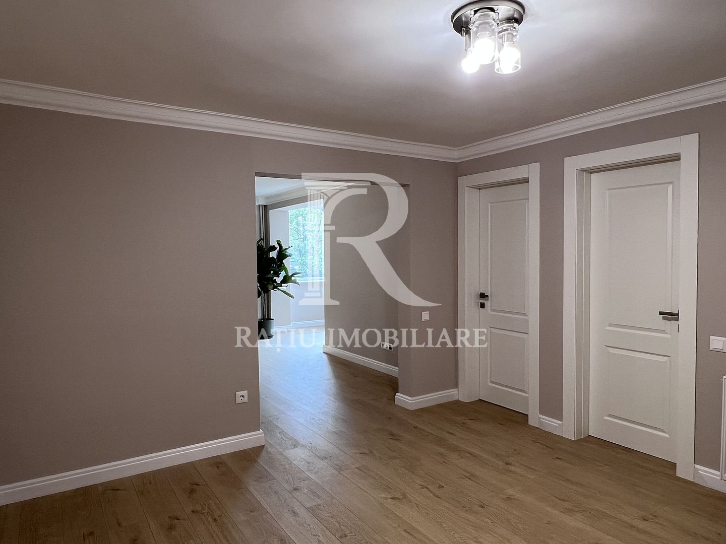 Apartament cu 2 camere Premium | Complet renovat | Decebal | Oradea - Poză 9