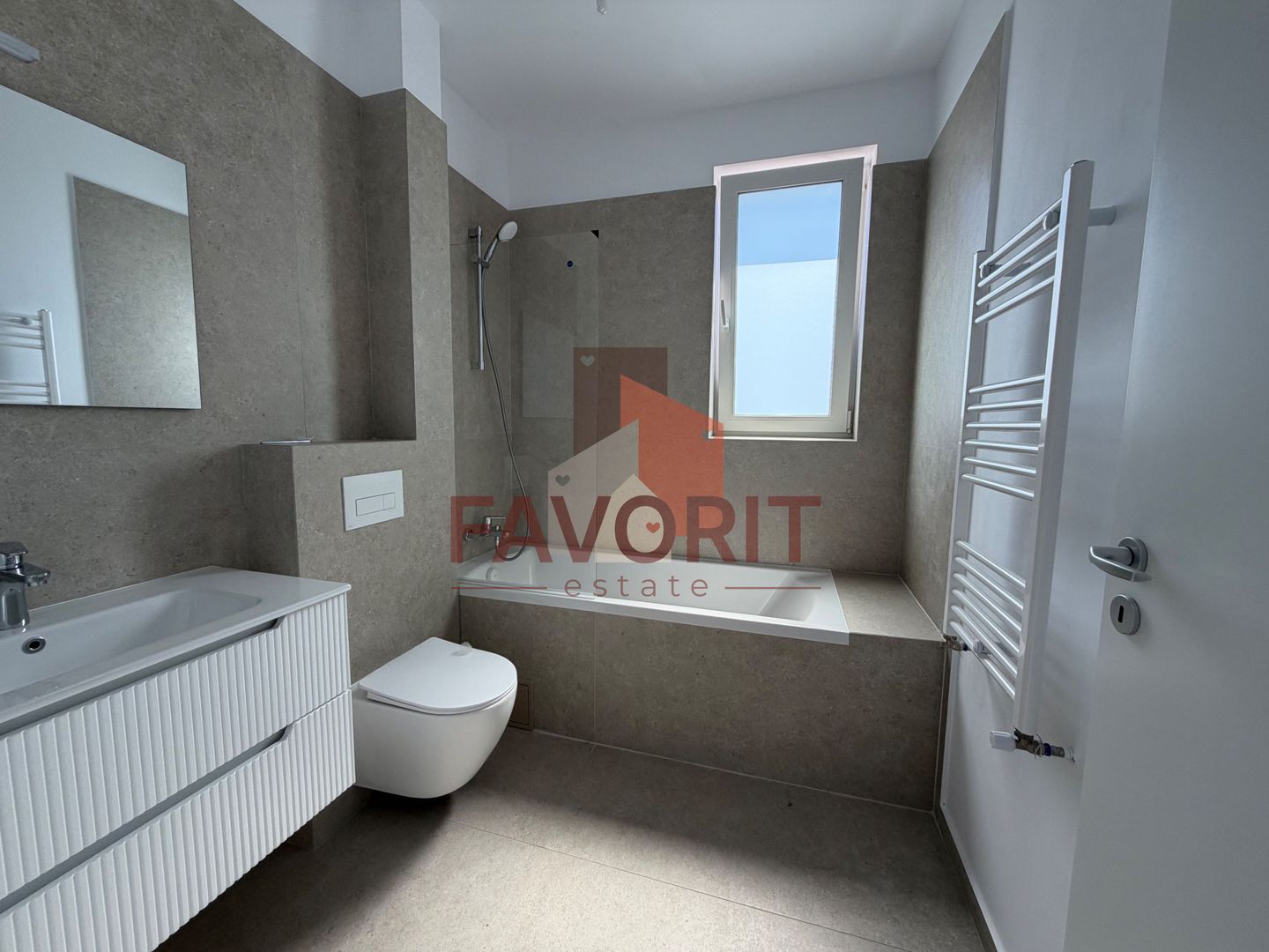 Etaj intermediar. Bloc nou cu lift.Disponibil imediat - Poză 9