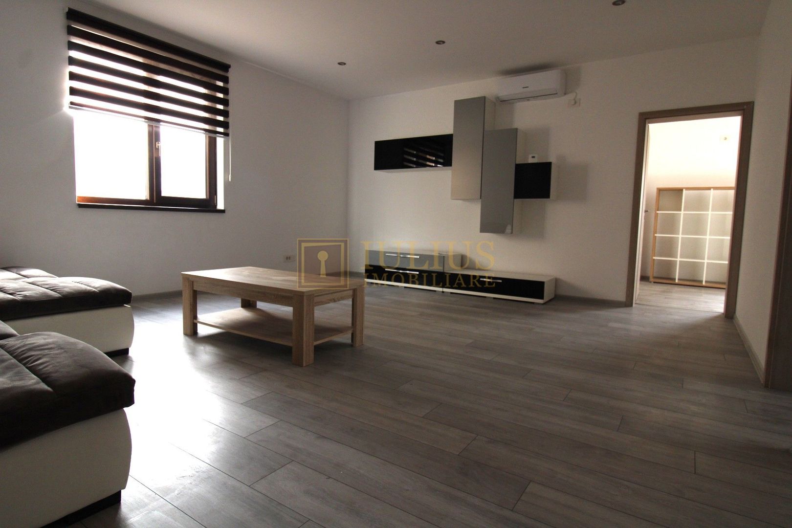 3 camere, 2 bai, la 10 minute de Spitalul judetean, centrala proprie - Poză 3