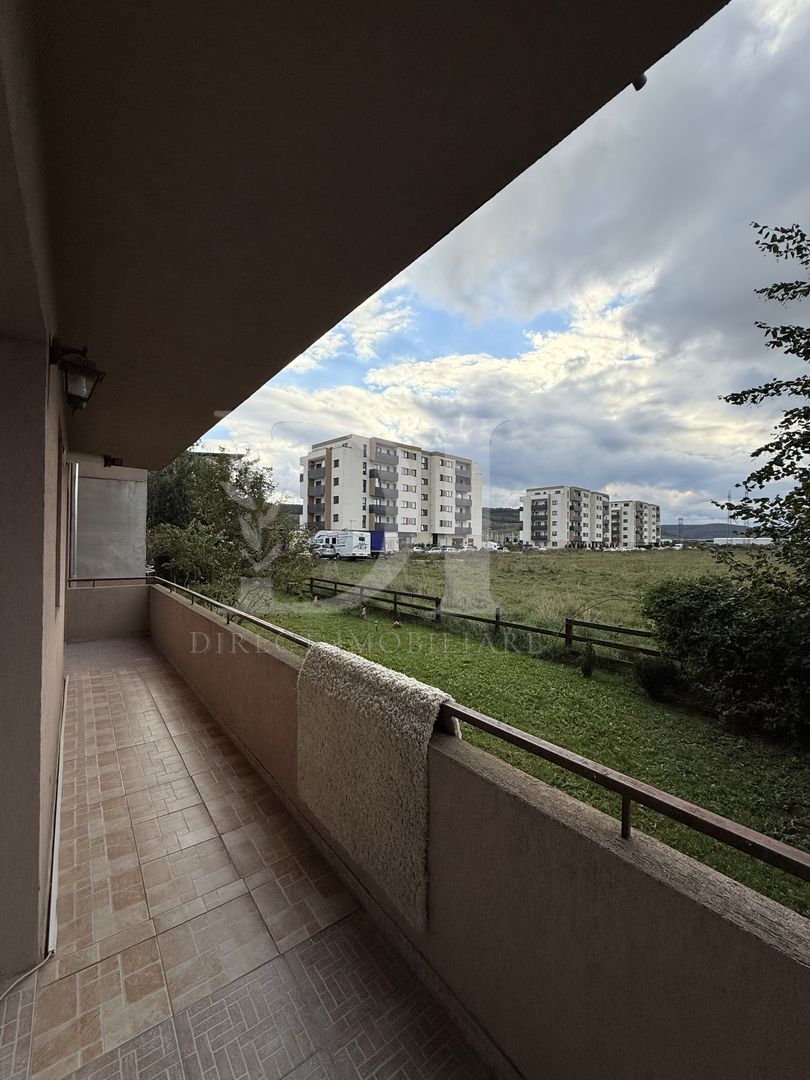 Apartament la cheie / parcare / Zona Terra - Poză 12