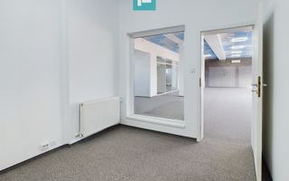 Spațiu de birouri de 500 mp zona UTA - Poză 11
