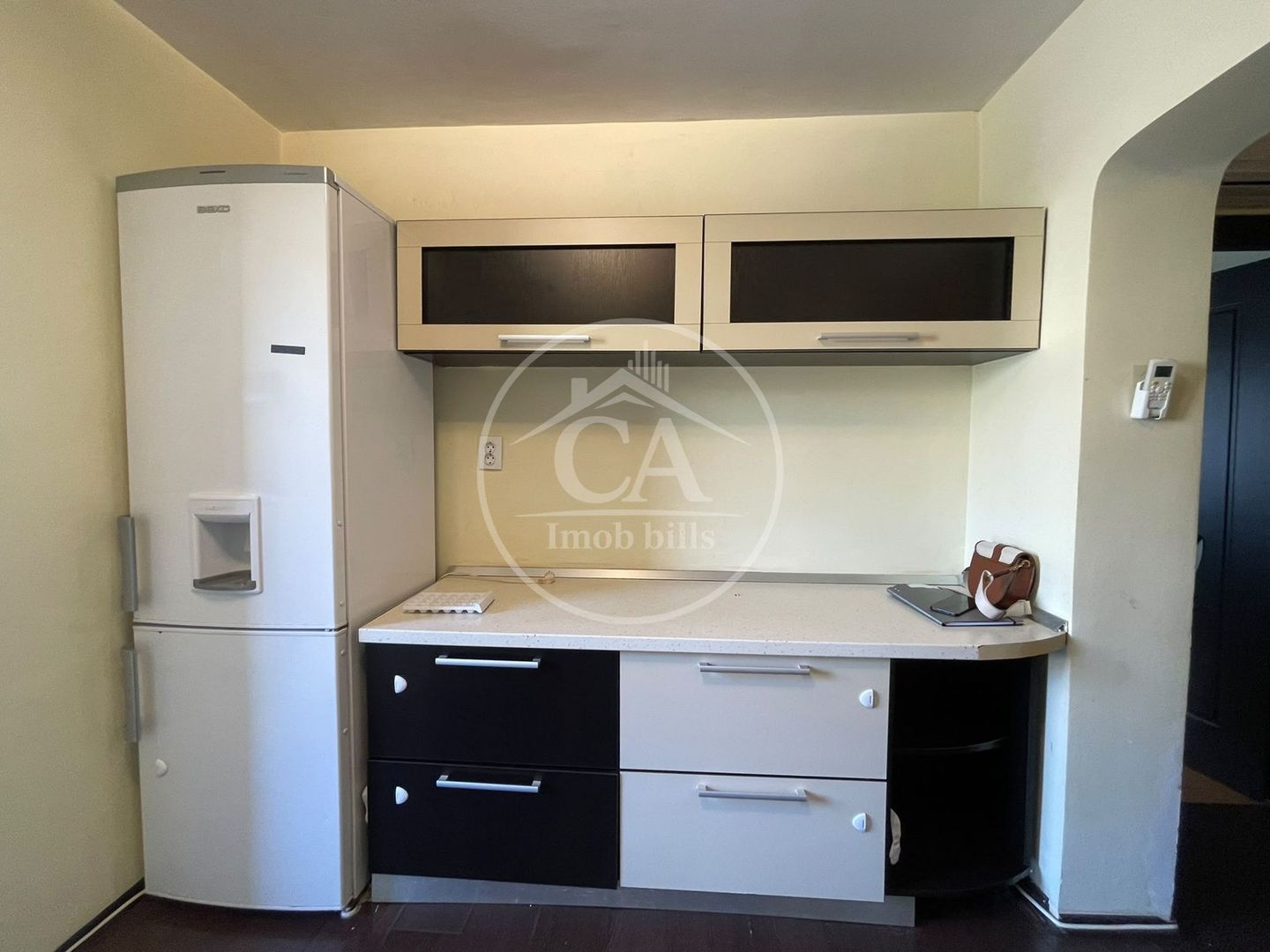 Apartament cu 3 camere de inchiriat in zona Nufarul, Oradea - Poză 8