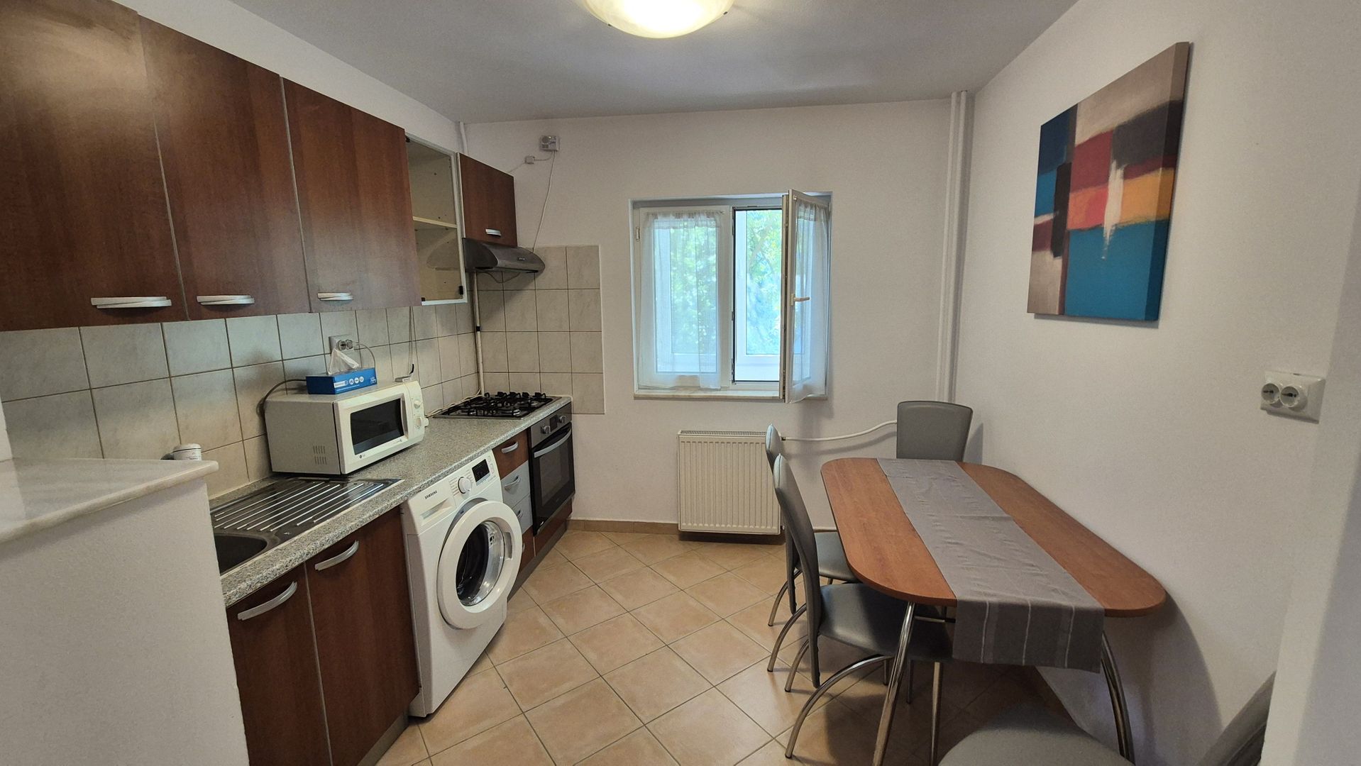 Apartament cu 2 camere in Aviatiei - Poză 4