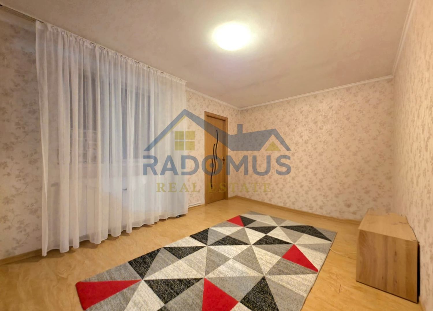 Casă Ploiești – Strada Arborilor nr. 59 -400 mp Teren -4 Camere - Poză 8