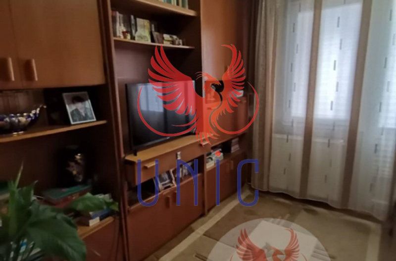 4 camere,  87 mp, 2 bai, centrala termica - 1 Mai Sara - Poză 12