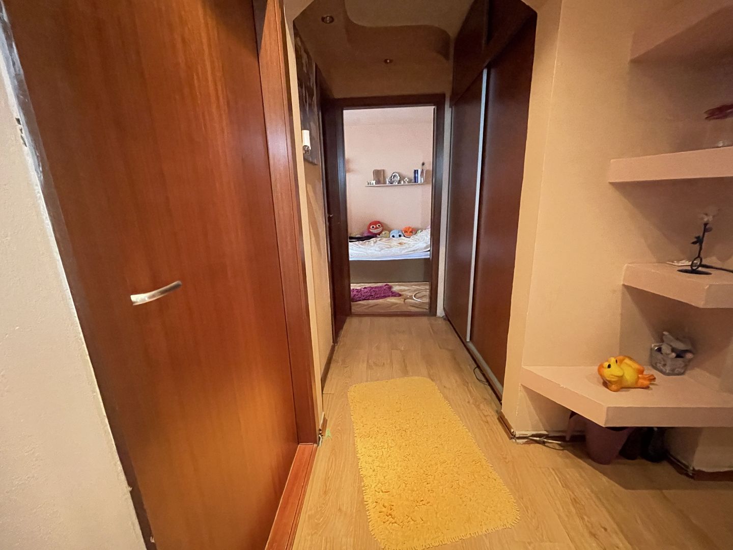 Apartament cu trei camere -zona Matei Basarab - Poză 7