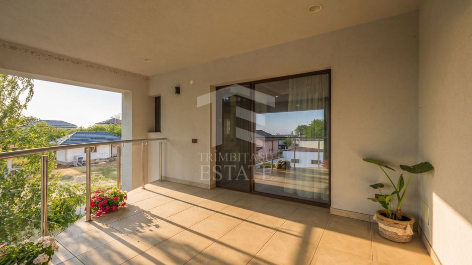 Vilă 342 mp cu piscină și 800 mp teren / 4 dormitoare / Pleașa - Poză 14