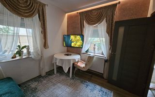 Casa renovata complet – zona Mall – - Poză 9