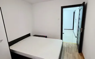 Apartament 3 camere de inchiriat, 9 Mai, 2 bai, beci - Poză 16