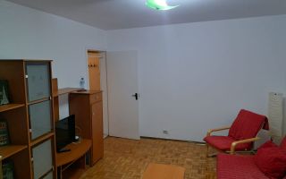 Apartament 2 camere decomandat, renovat complet, bloc izolat, Cantemir - Poză 1