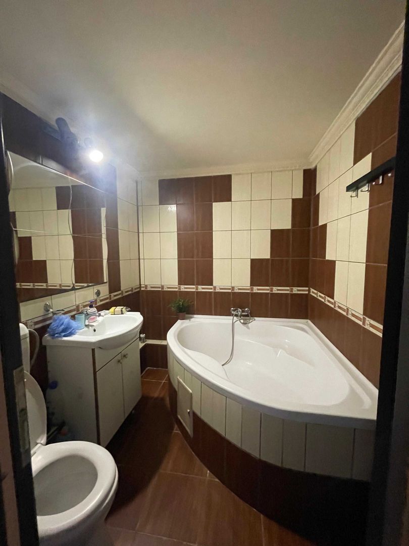 Vanzare Apartament 3 cam, etaj 7, bl anvelopat, 2 lifturi, centrala, Margeanului - Poză 4