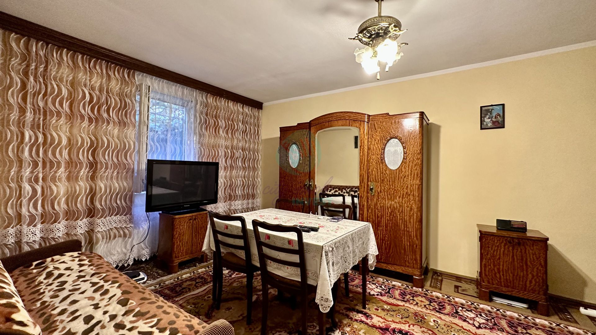 Casa batraneasca intre Parcul Carol si Parcul Tineretului - Poză 4