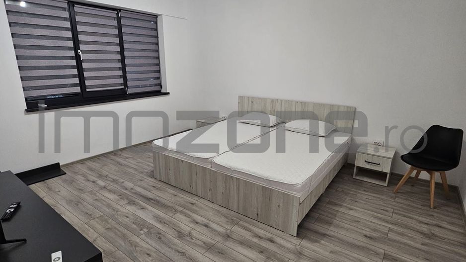 Garsoniera, 42 mp, decomandata, bucatarie 11 mp, mobilata/utilata - Poză 2