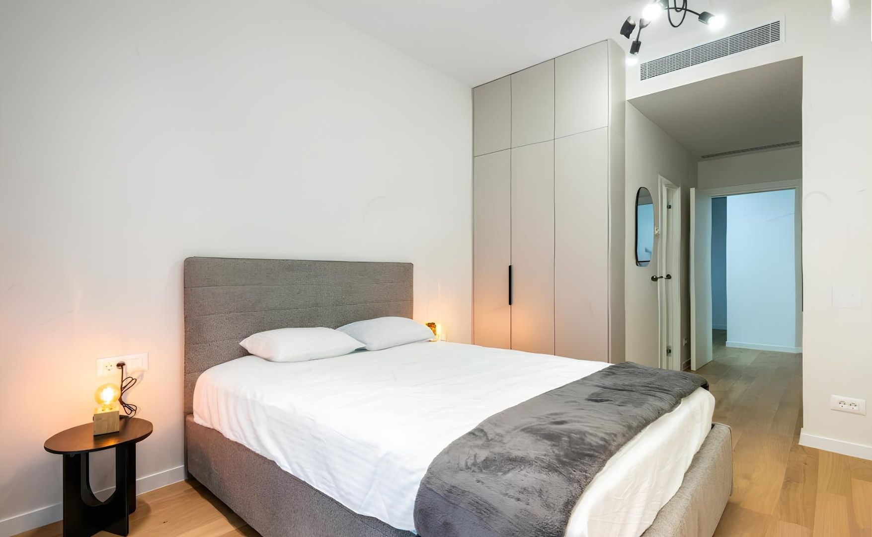 Apartament High End 3 camere Upsite I Loc de parcare si boxa - Poză 17