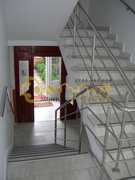 Cladire(cu vad) pretabila pentru BIROURI | CLINICA | COMERCIAL | - Poză 19