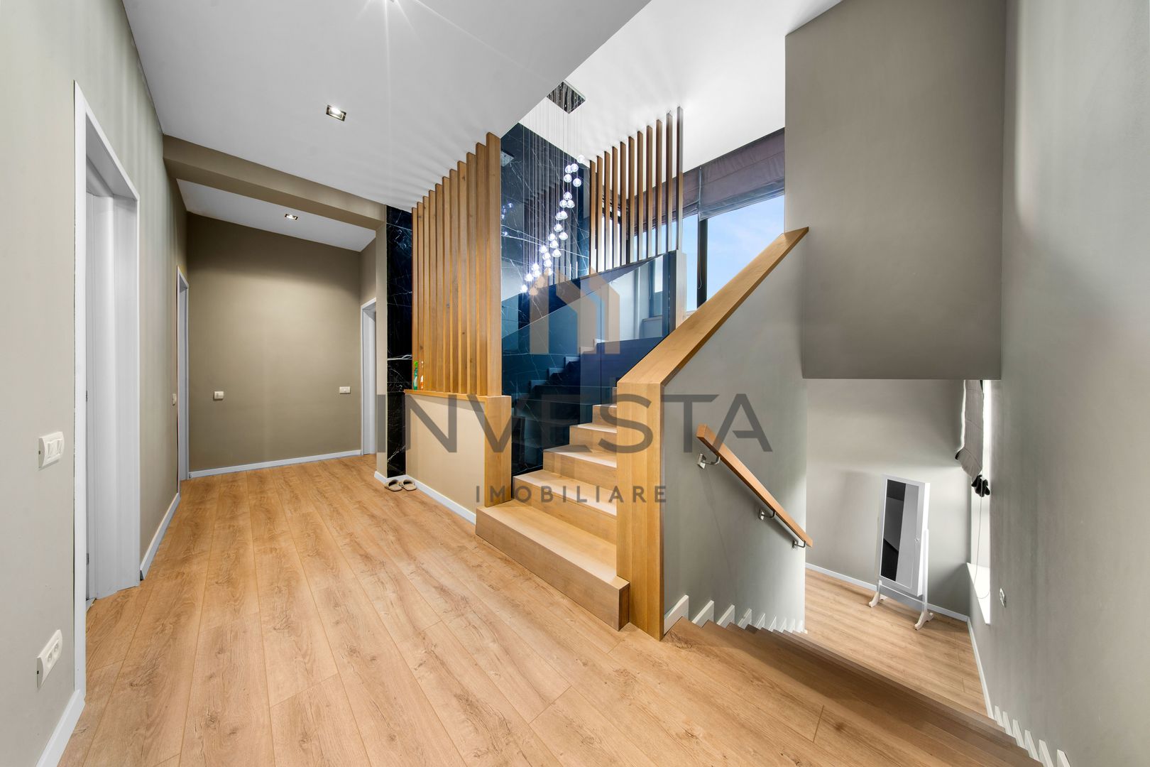 Vila moderna cu priveliste panoramica! - Poză 14