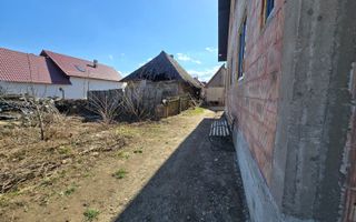 Casă la roșu la 165000 euro I Pe teren de 32 de ari I Măneuți - Poză 16