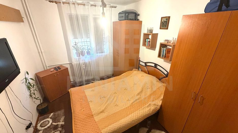 3 camere semidecomandat etaj 3 mobilat utilat - Valea Rosie - 69mp - Poză 7