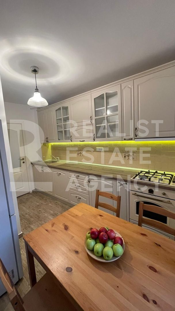 Vânzare, apartament cu 2 camere în zona Drumul Taberei - Poză 6