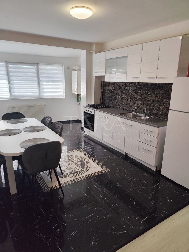 Vând apartament în Florești, zona Florilor. - Poză 6