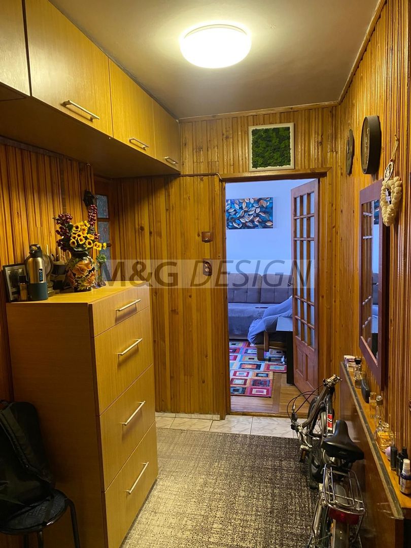 Apartamnt 3 camere Sagului cu centrala - Poză 26