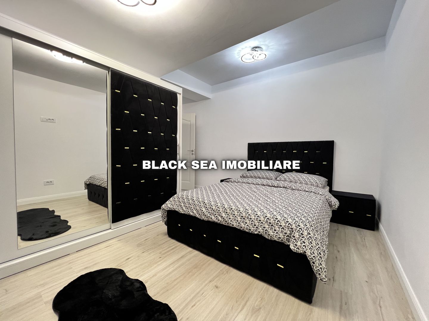 Apartament 3 camere de vanzare - Frontal Mare - Ocazie - Poză 6