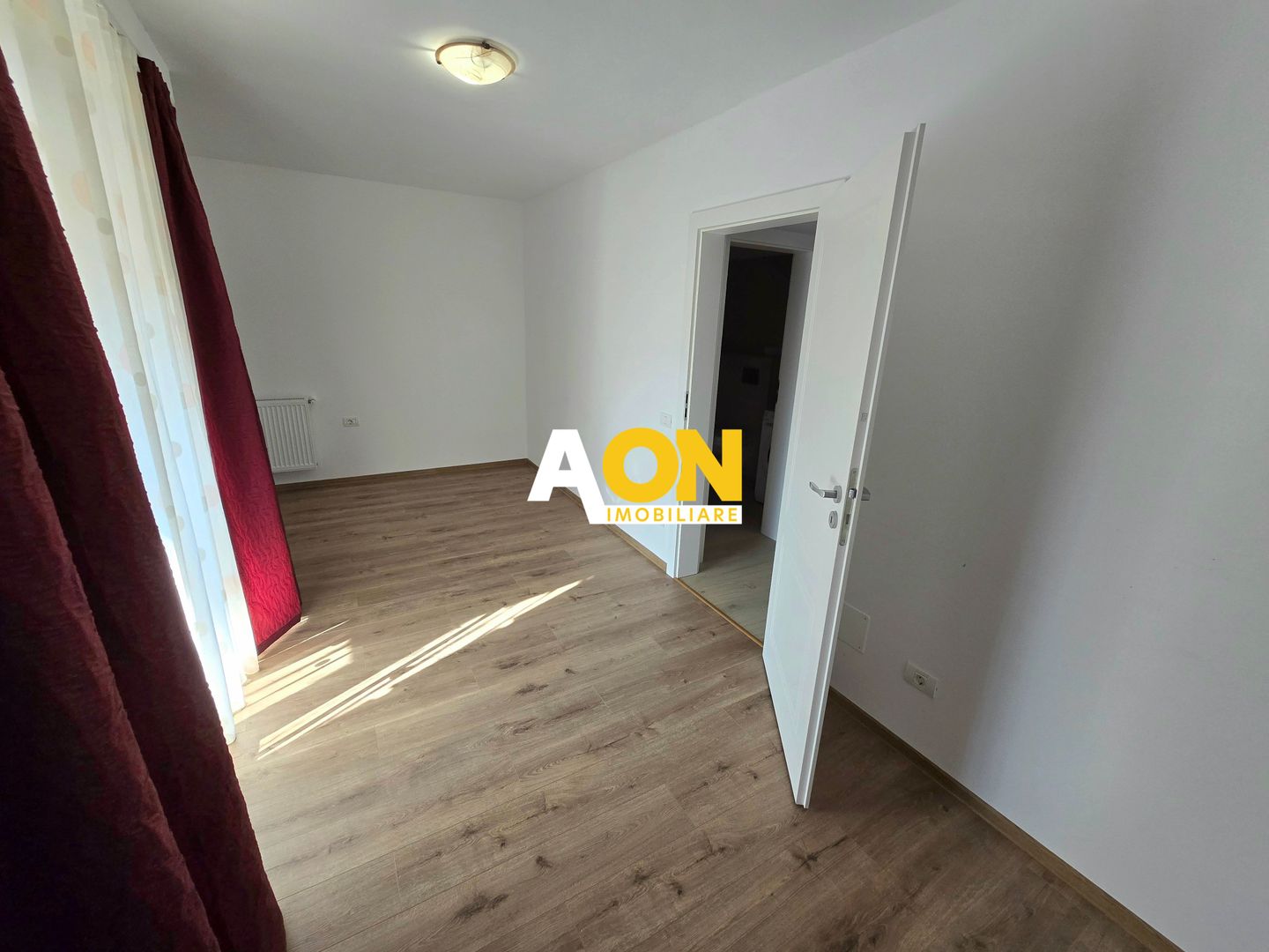 Casă Înșiruită, Construcție Nouă, 4 Camere, Zona Bărăbanț - Poză 10