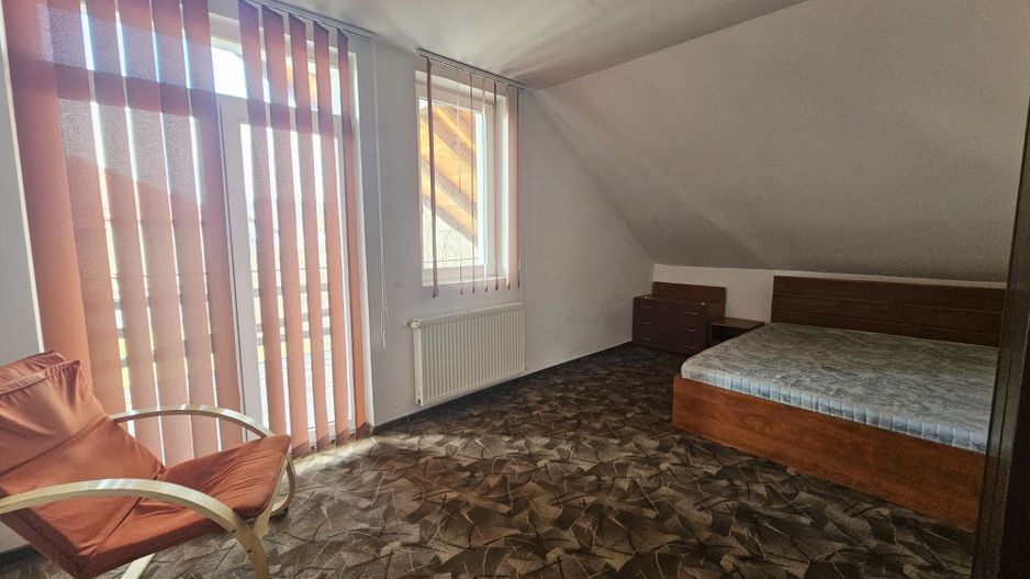 Harman, casa 2006, teren 1000mp, 2 garaje - Poză 6