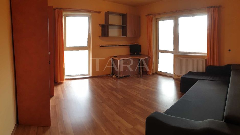 Apartament cu 2 camere de vânzare într-o vilă, zona de case, Cluj. - Poză 3