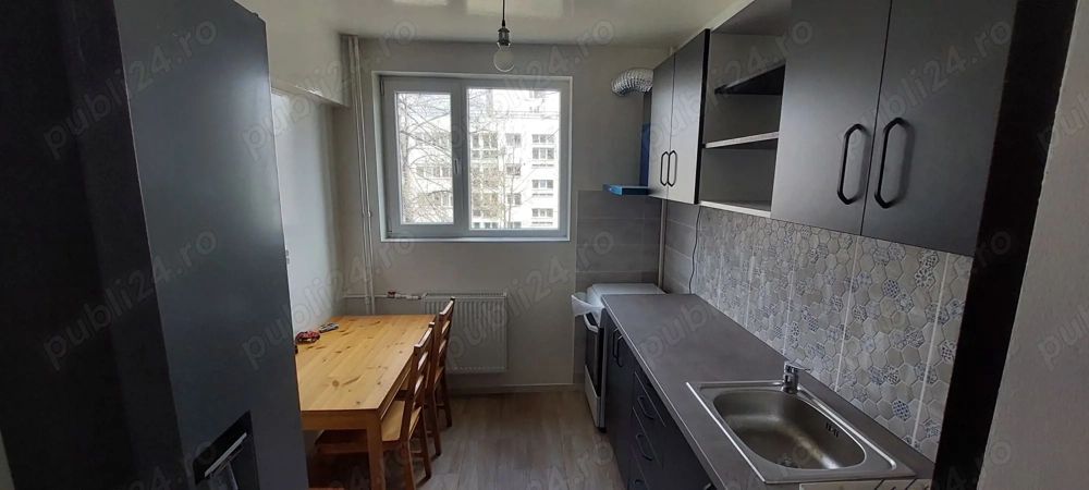 Vanzare apartanent 2 camere - Poză 2