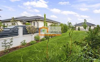 Langa Padure, Vila P+Pod , 1500mp teren,  terasa 40mp,  complex securizat - Poză 27