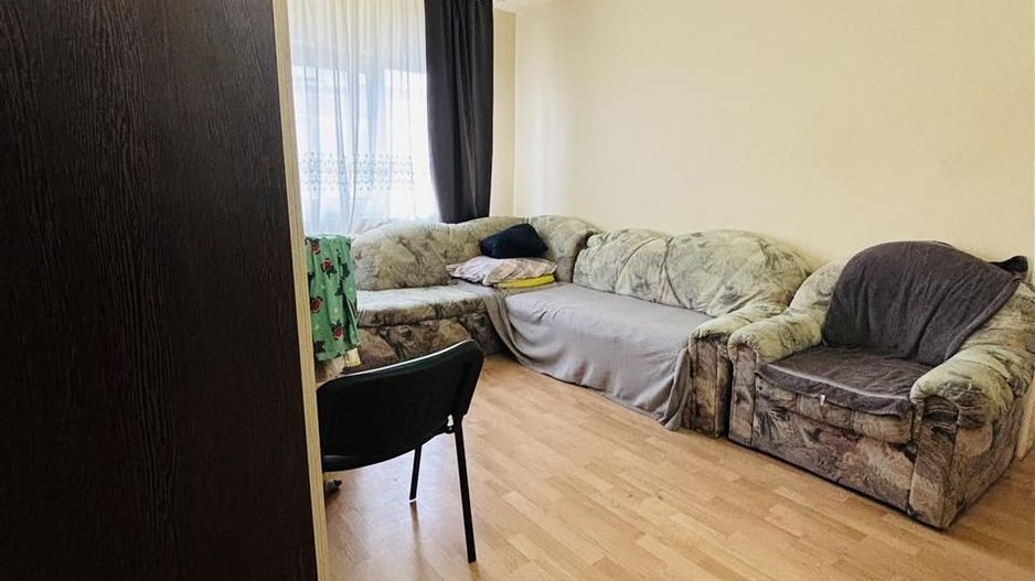 APARTAMENT CU 2 CAMERE SEMIDECOMANDAT ZONA ROGERIUS - Poză 3